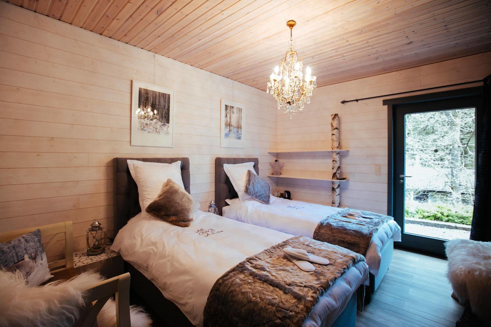 دربي B&B A L'Aise المظهر الخارجي الصورة